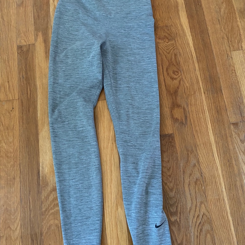 Nike grey leggings